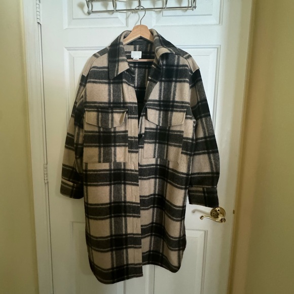 H&M Flannel Shacket - Picture 3 of 7